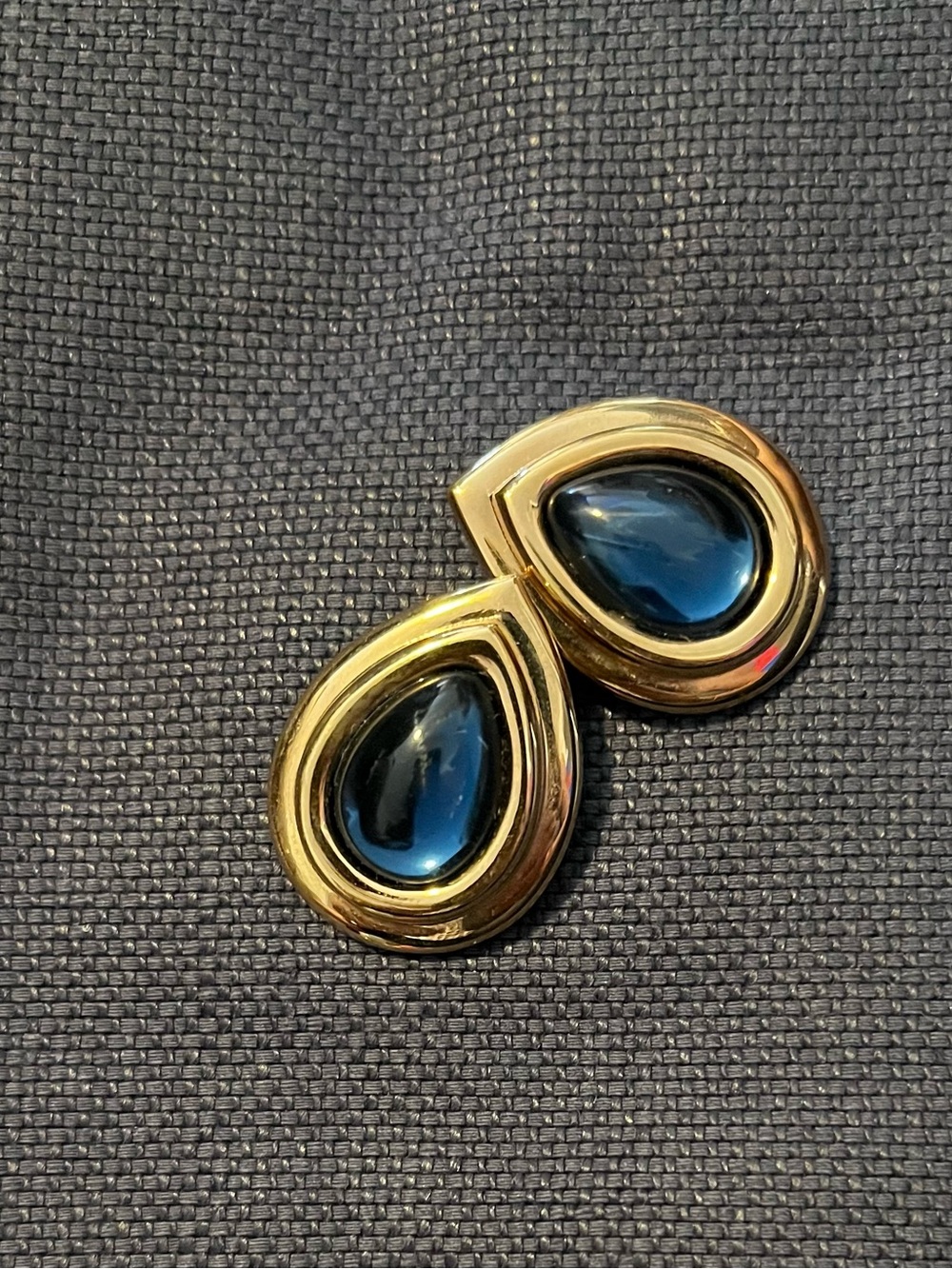 Vintage clip on Earrings Lot of 4 - Picture 6 of 10